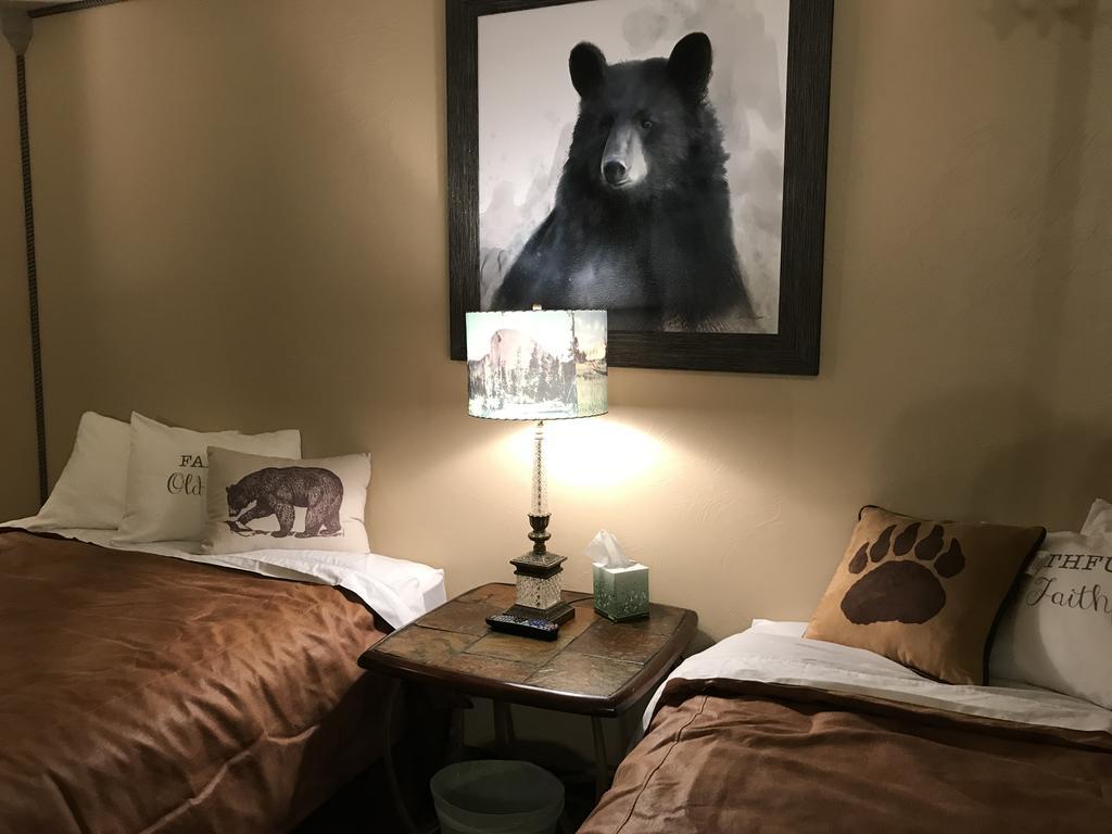 Park Hotel Yellowstone Suites Gardiner Eksteriør bilde